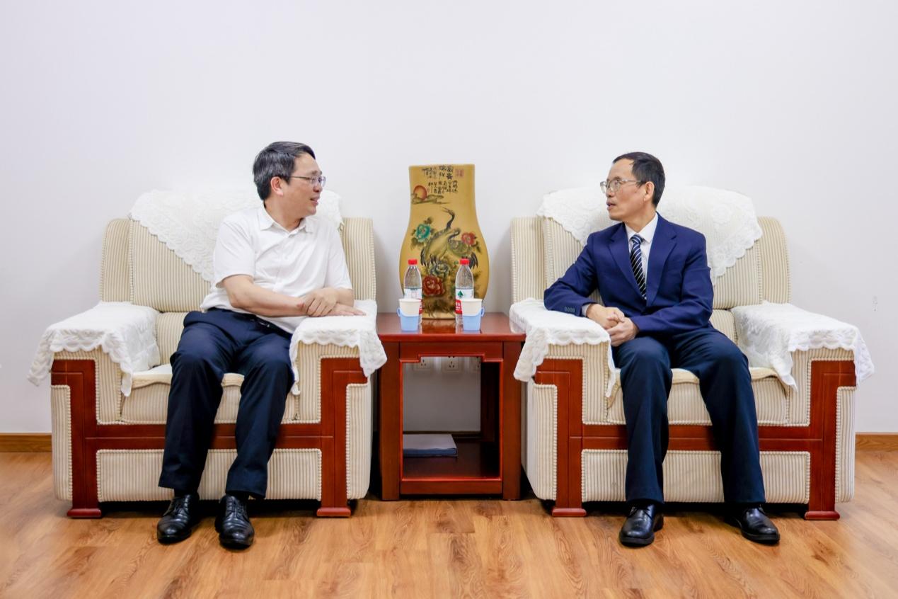 中国传媒大学外国语言文化学院与浙江师范大学非洲研究院签署合作备忘录