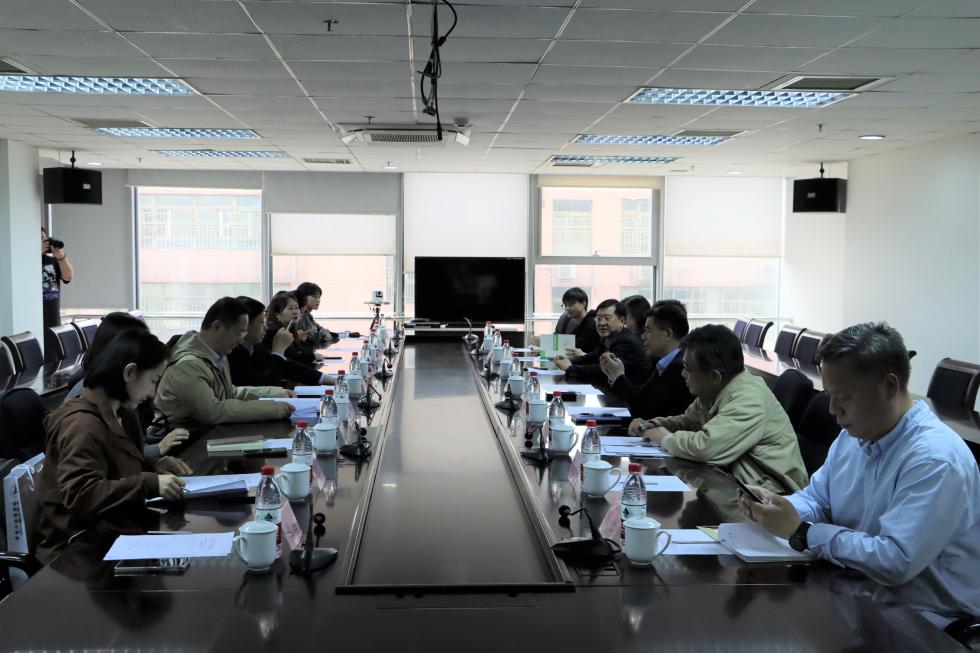 王达品副书记带队到千龙网开展访企拓岗