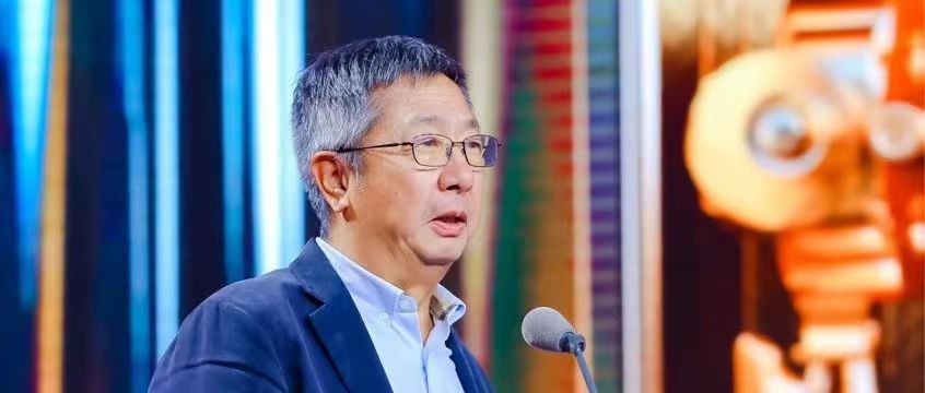 校友喜讯丨78级摄影专业校友、著名导演王海兵获中国纪录片学院奖“特别贡献奖”