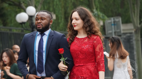 人文学院2019届毕业典礼圆满结束