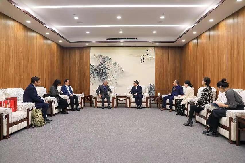 台湾世新大学校长陈清河一行来校访问